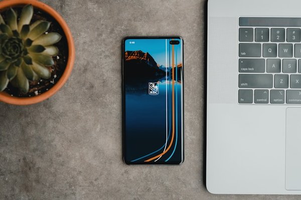 Comment configurer des alarmes intelligentes pour optimiser votre routine matinale sur un Huawei P40 Pro ?